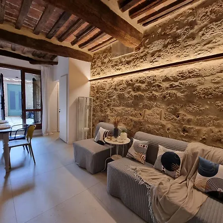 Vicolo Porte 21 23, Tuscany Experience And Relax